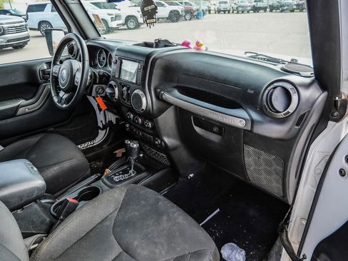 Used 2017 Jeep Wrangler Unlimited Sport w/ Quick Order Package 24S image 15