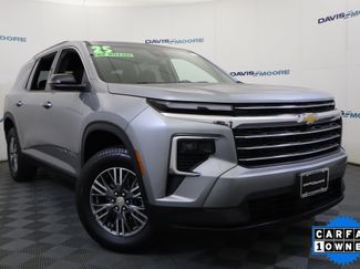 Used 2025 Chevrolet Traverse LT video 2