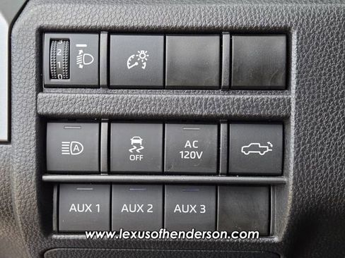 Used 2025 Toyota Tacoma TRD Sport w/ TRD Sport Premium Package AWD/4WD image 25
