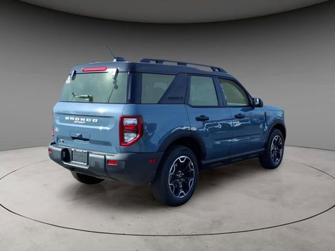 New 2026 Ford Bronco Sport Outer Banks image 9