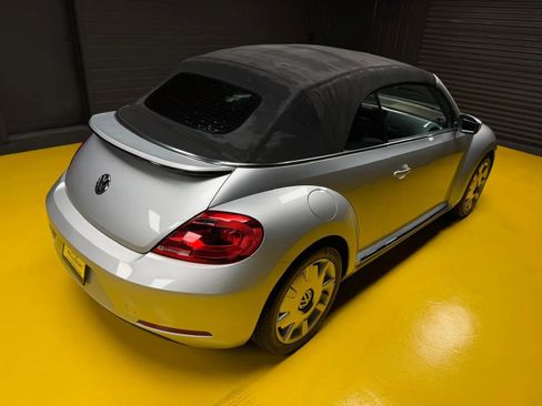 Used 2013 Volkswagen Beetle 2.5 FWD image 34