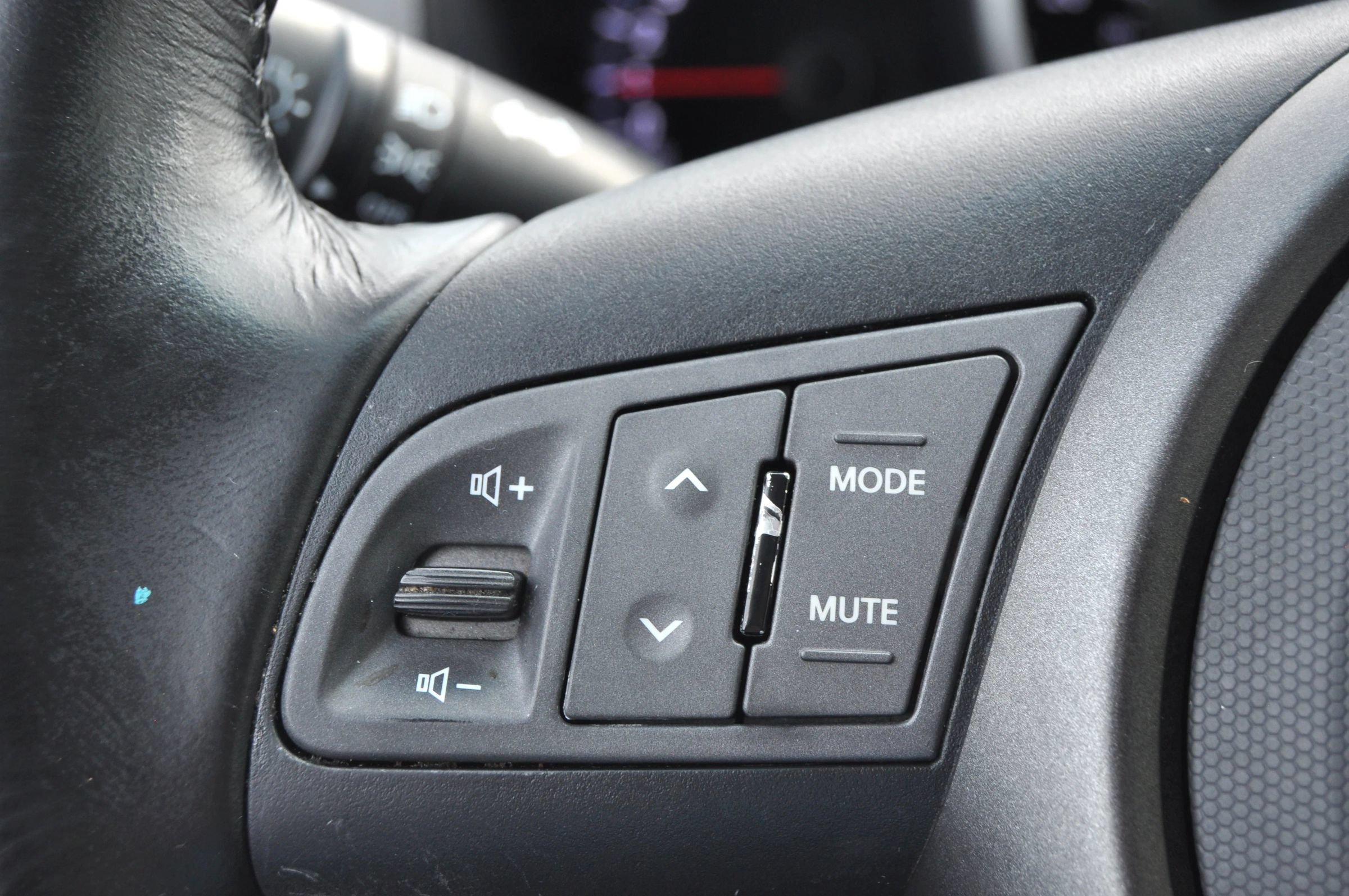 Used 2013 Kia Soul + FWD image 35