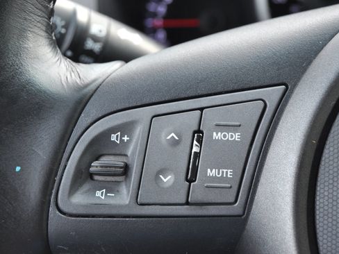 Used 2013 Kia Soul + FWD image 35