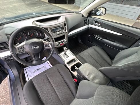 Used 2014 Subaru Legacy 2.5i w/ Alloy Wheel Package image 9