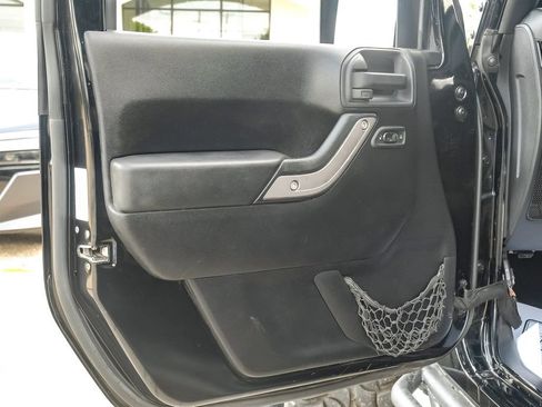 Used 2011 Jeep Wrangler Unlimited Sport AWD/4WD image 38
