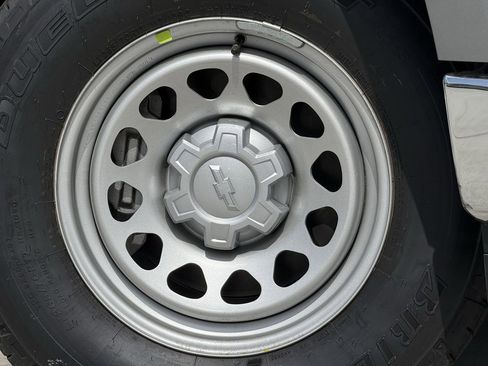 New 2026 Chevrolet Silverado 1500 W/T w/ WT Safety Package image 9