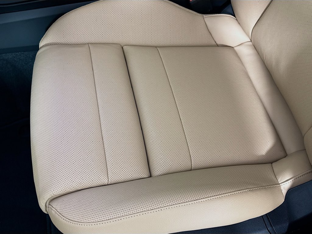 Certified 2026 Porsche Cayenne AWD/4WD image 21