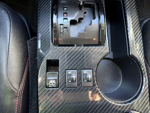 Used 2017 Toyota 4Runner TRD Off-Road Premium image 16