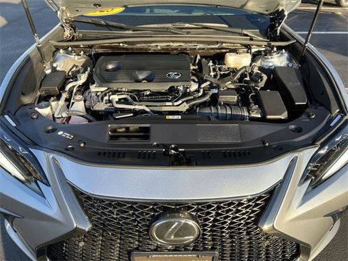 Certified 2025 Lexus ES 300h 300h image 24