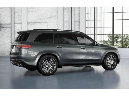 New 2026 Mercedes-Benz GLS 450 4MATIC image 2