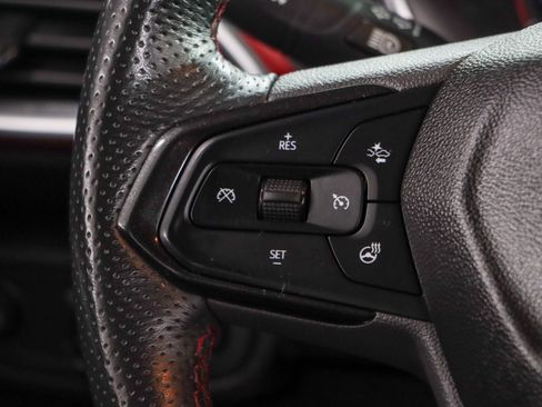 Used 2022 Chevrolet TrailBlazer RS FWD image 13