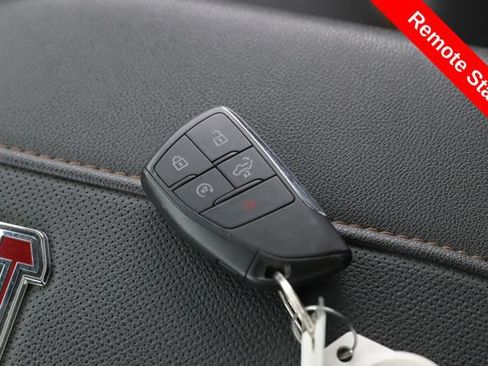 Used 2024 GMC Sierra 2500 AT4 w/ AT4 Premium Plus Package AWD/4WD image 3