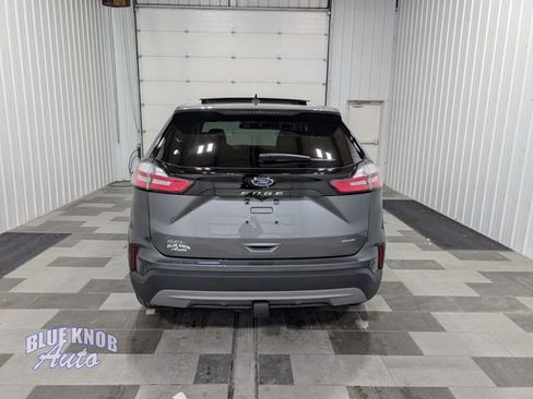 Used 2024 Ford Edge SEL w/ Convenience Package AWD/4WD image 3