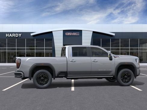 New 2026 GMC Sierra 2500 Denali w/ Technology Package AWD/4WD image 5