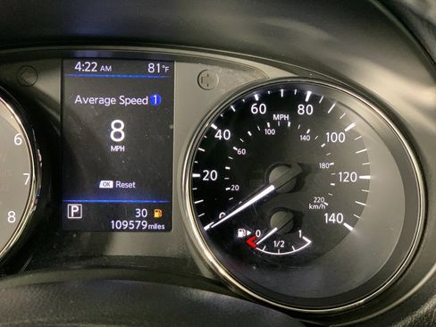 Used 2018 Nissan Rogue SV FWD image 23