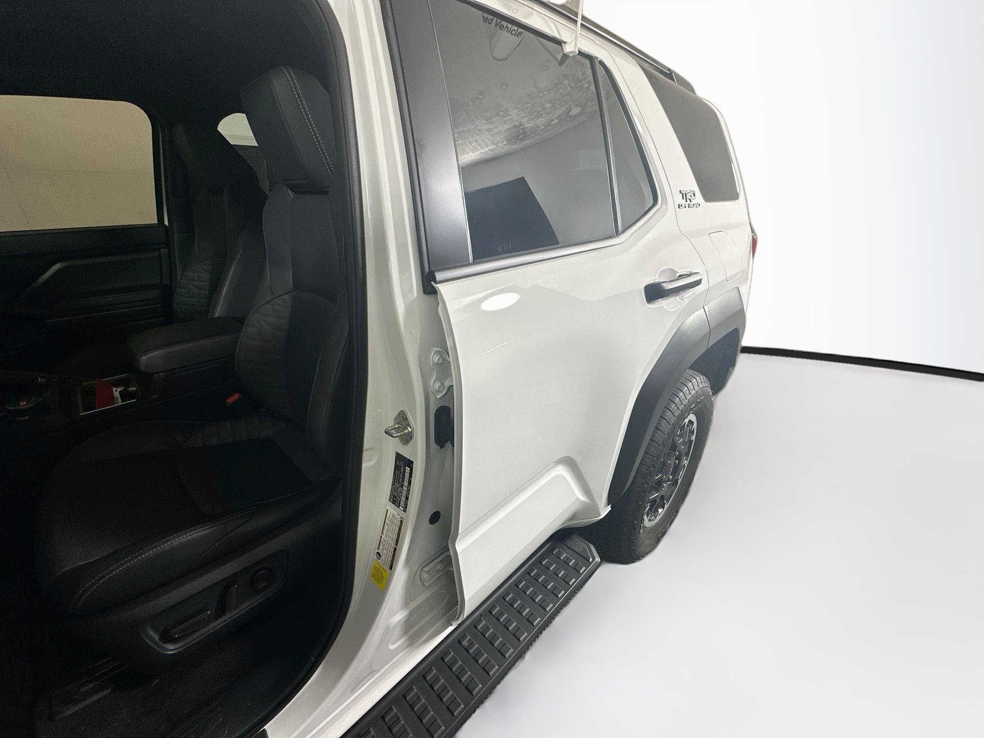 Certified 2025 Toyota 4Runner TRD Off-Road Premium AWD/4WD image 12
