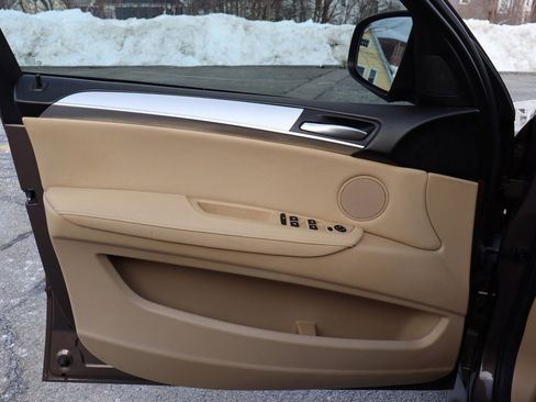 Used 2013 BMW X5 xDrive35i image 22