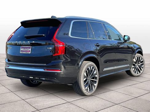 New 2026 Volvo XC90 T8 Ultra w/ Lounge Package image 4