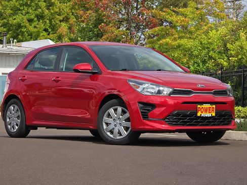 Used 2021 Kia Rio S FWD image 2