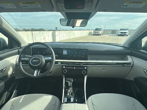Certified 2025 Hyundai Tucson SEL image 21