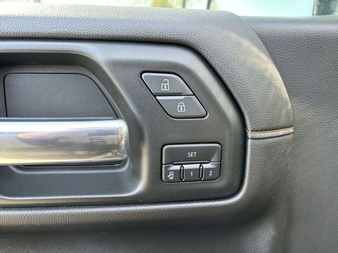 Used 2019 GMC Sierra 1500 AT4 w/ AT4 Premium Package AWD/4WD image 11