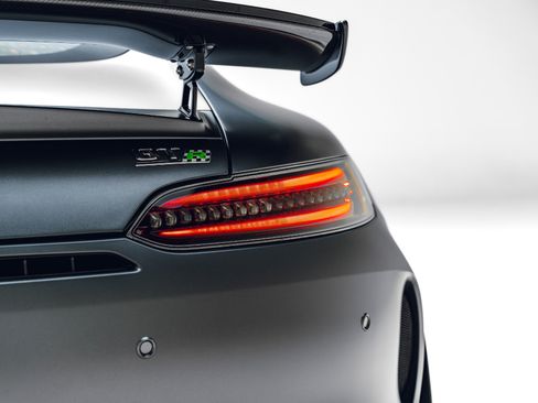 Used 2020 Mercedes-Benz AMG GT R image 25