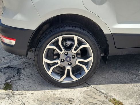 Used 2018 Ford EcoSport SE w/ SE Convenience Package FWD image 5
