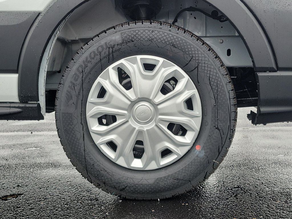 New 2027 Ford Transit 250 Low Roof RWD image 12