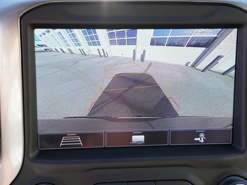 Used 2020 Chevrolet Silverado 1500 LTZ w/ LTZ Convenience Package image 37