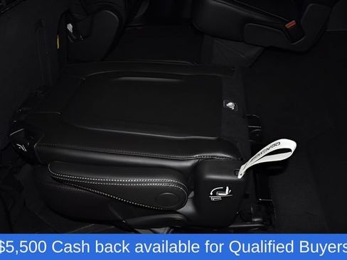 New 2026 Chrysler Pacifica Select w/ S Appearance Package FWD image 33