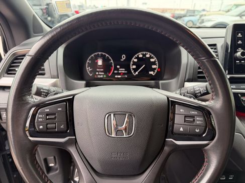 Used 2025 Honda Odyssey Sport-L image 29