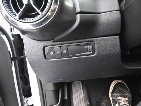 New 2026 Chevrolet Equinox EV LT image 10