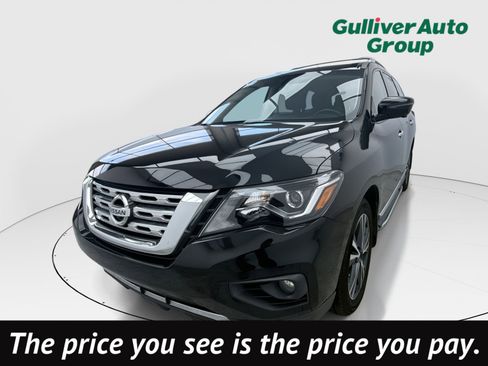 Used 2018 Nissan Pathfinder Platinum image 1