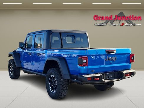 New 2026 Jeep Gladiator Rubicon image 6