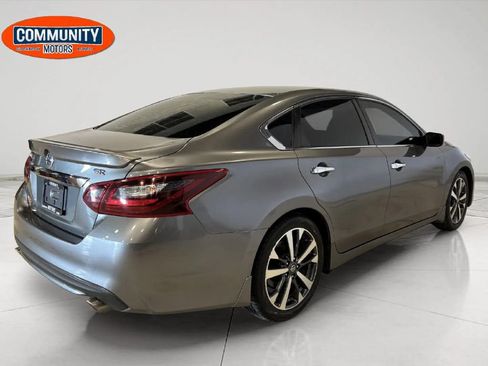 Used 2016 Nissan Altima 2.5 SR image 7