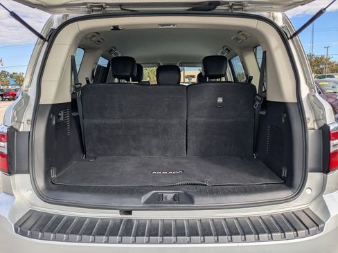Used 2024 Nissan Armada SV image 12