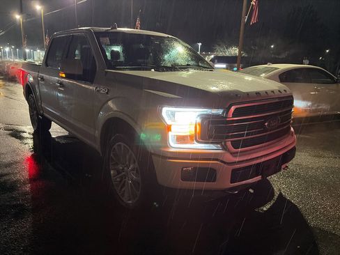 Used 2019 Ford F150 Limited w/ Trailer Tow Package image 7