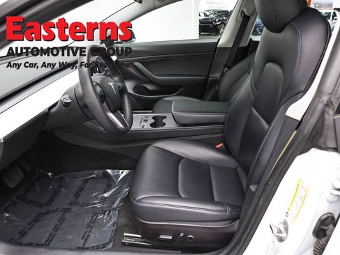 Used 2021 Tesla Model 3 Standard Range Plus RWD image 14