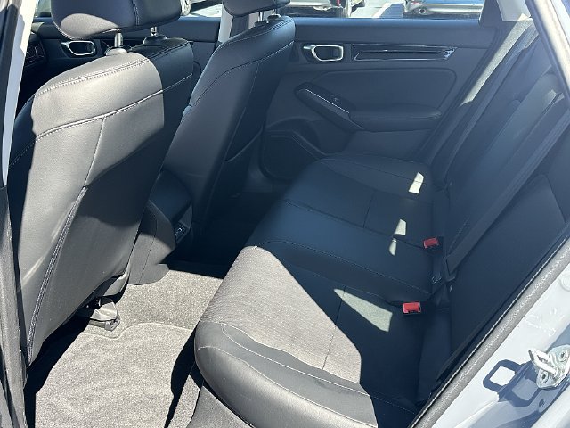 Used 2023 Honda Civic Touring image 16