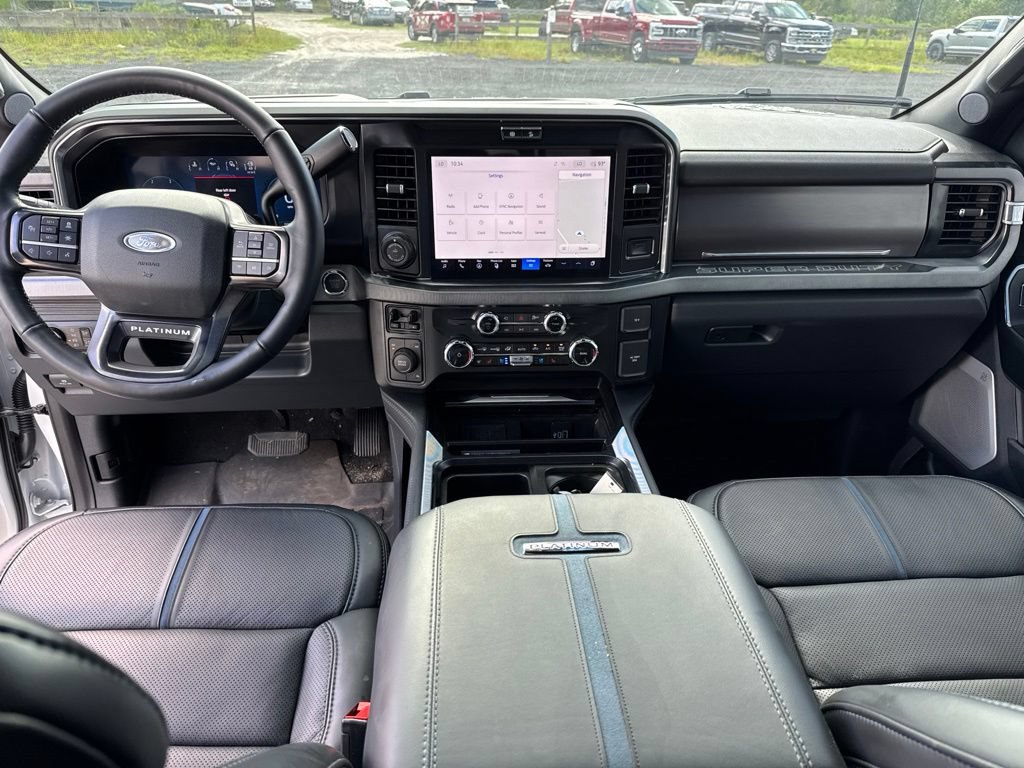 Certified 2026 Ford F350 Platinum AWD/4WD image 13