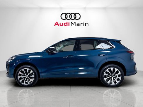 New 2026 Audi Q3 quattro 2.0T AWD/4WD image 2