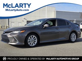 Used 2024 Toyota Camry LE w/ Convenience Package video 1