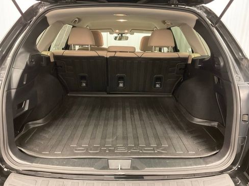 Used 2019 Subaru Outback 2.5i Premium image 36