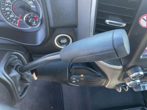 Used 2024 RAM 2500 Big Horn image 19