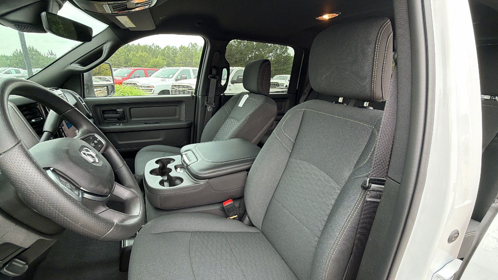 New 2026 RAM 2500 Tradesman AWD/4WD image 17