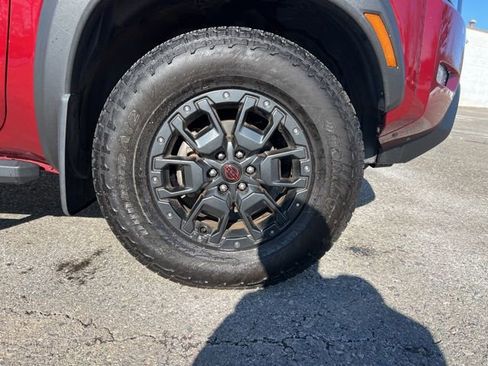 Used 2024 Nissan Frontier PRO-4X w/ Pro Premium Package image 10