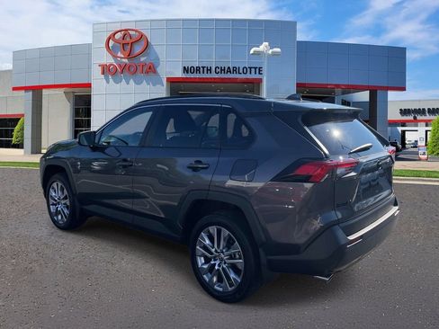 Used 2023 Toyota RAV4 XLE Premium FWD image 6