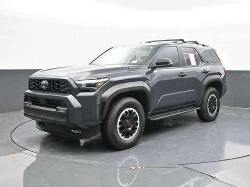 Used 2025 Toyota 4Runner TRD Off-Road image 3
