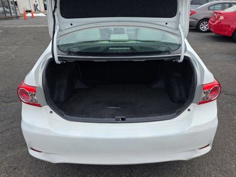 Used 2013 Toyota Corolla LE image 17