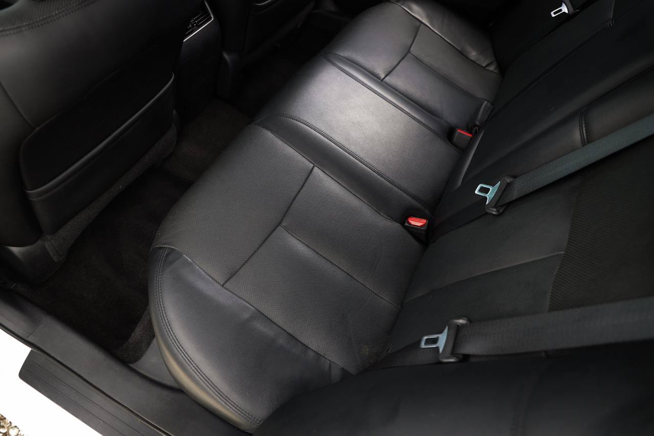 Used 2015 Nissan Altima 2.5 SL w/ Technology Package FWD image 10